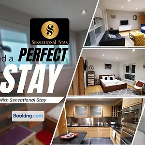 2 Bed Aprtmt- Waterfront, 5 Beds, Parking Apartment